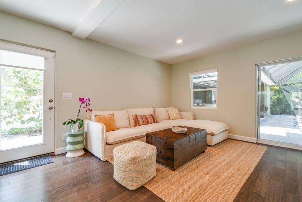 Holiday home Luxury In The Heart Of South & Pool! Tampa