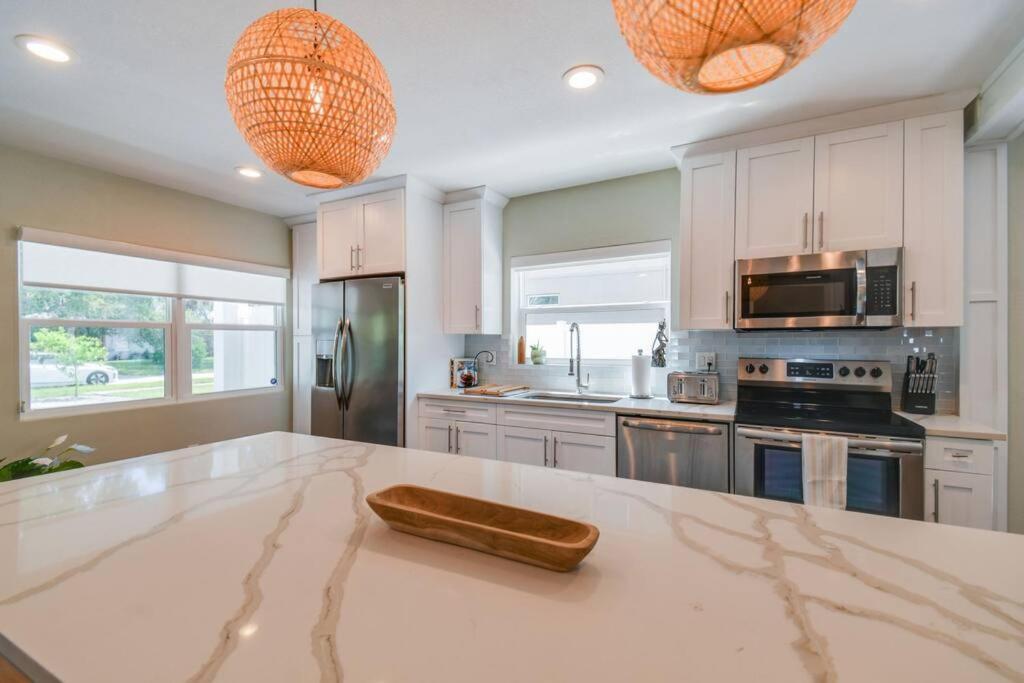 Luxury In The Heart Of South & Pool! * Tampa