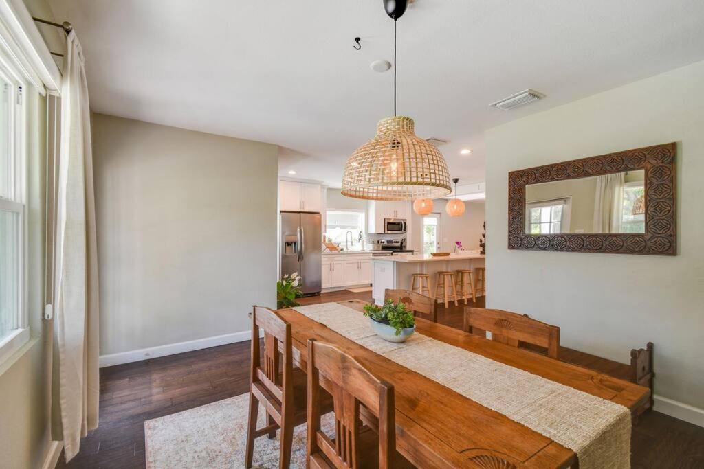Luxury In The Heart Of South & Pool! *